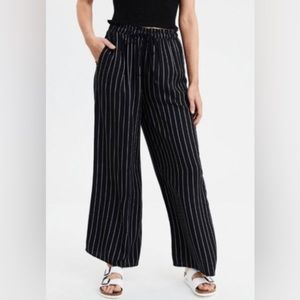 AE comfy palazzo pants 🖤